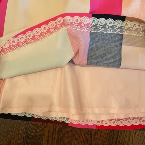 Gorgeous, year round wear Kate Spade dress. - Picture 4 of 4